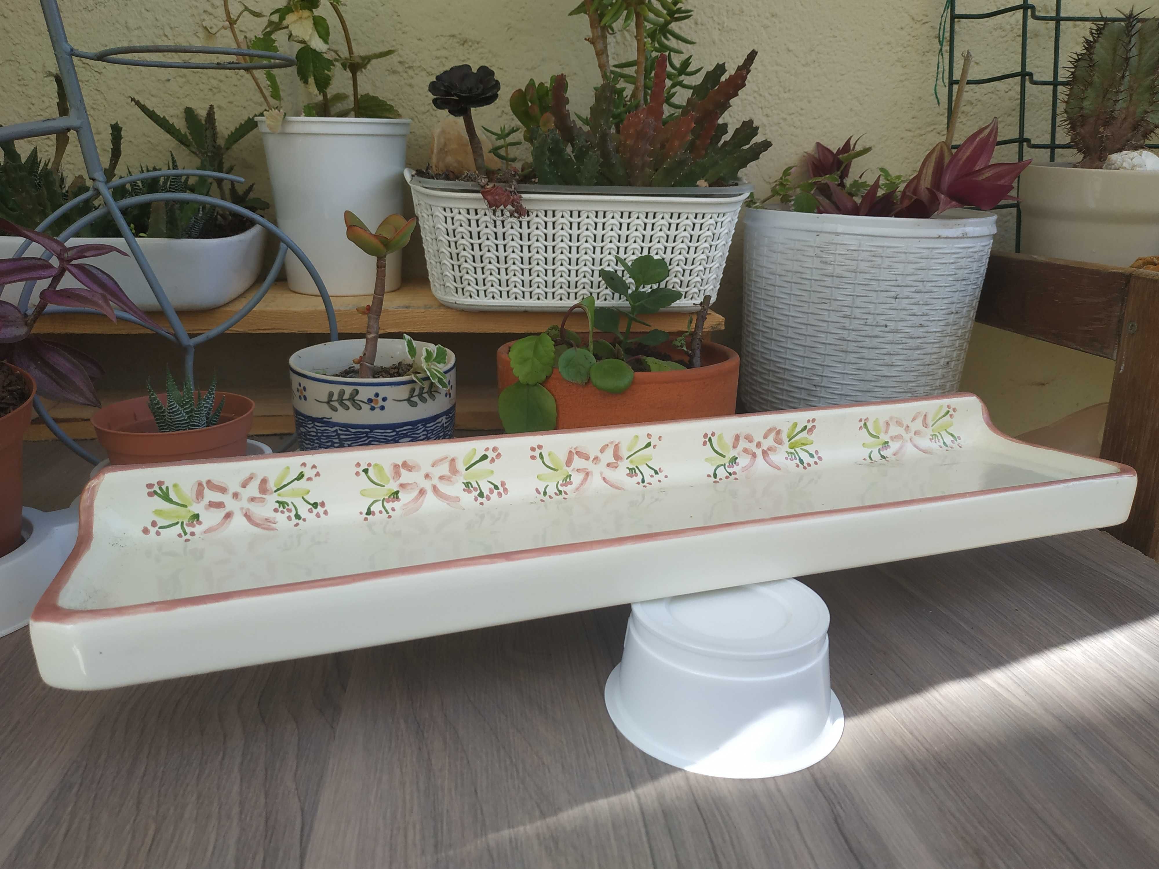Conjunto wc em cerâmica, com prateleira 40cm e 2 toalheiros