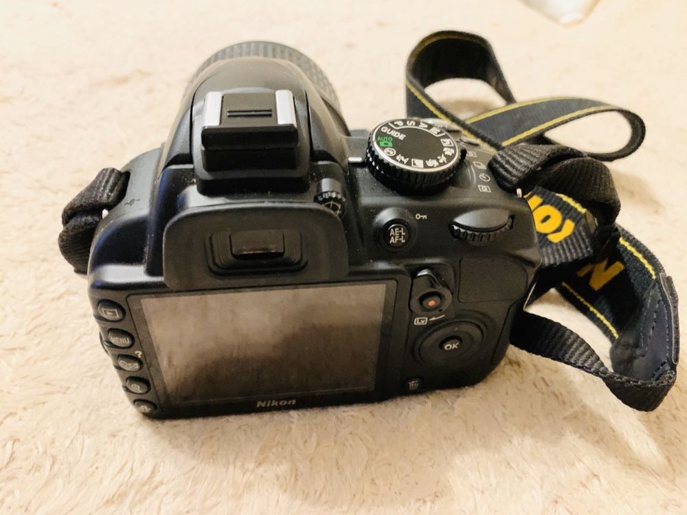 Продам Nikon D3100