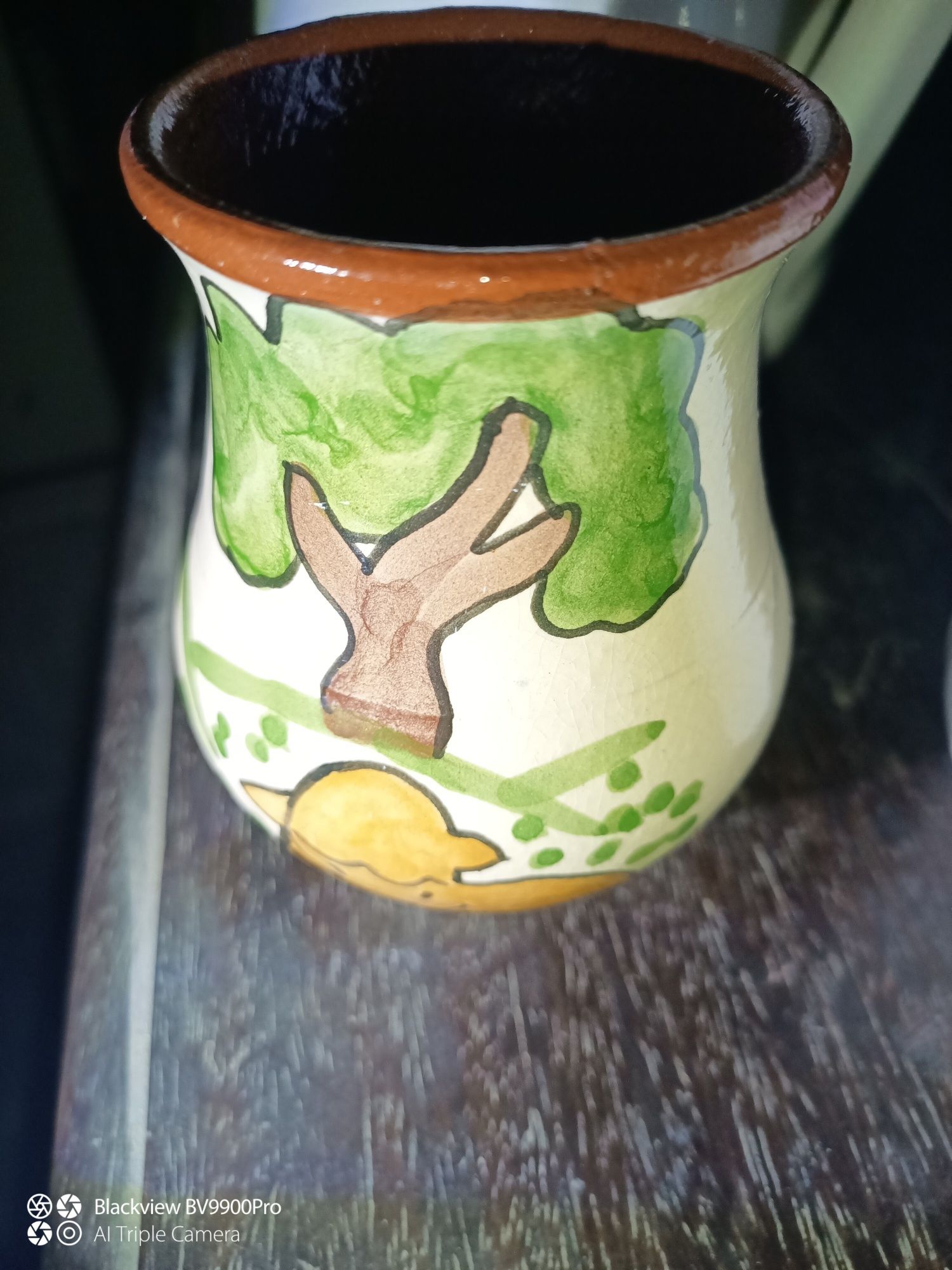 Caneca pequenina pintada á mão