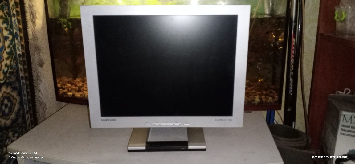 Монитор Samsung 15''