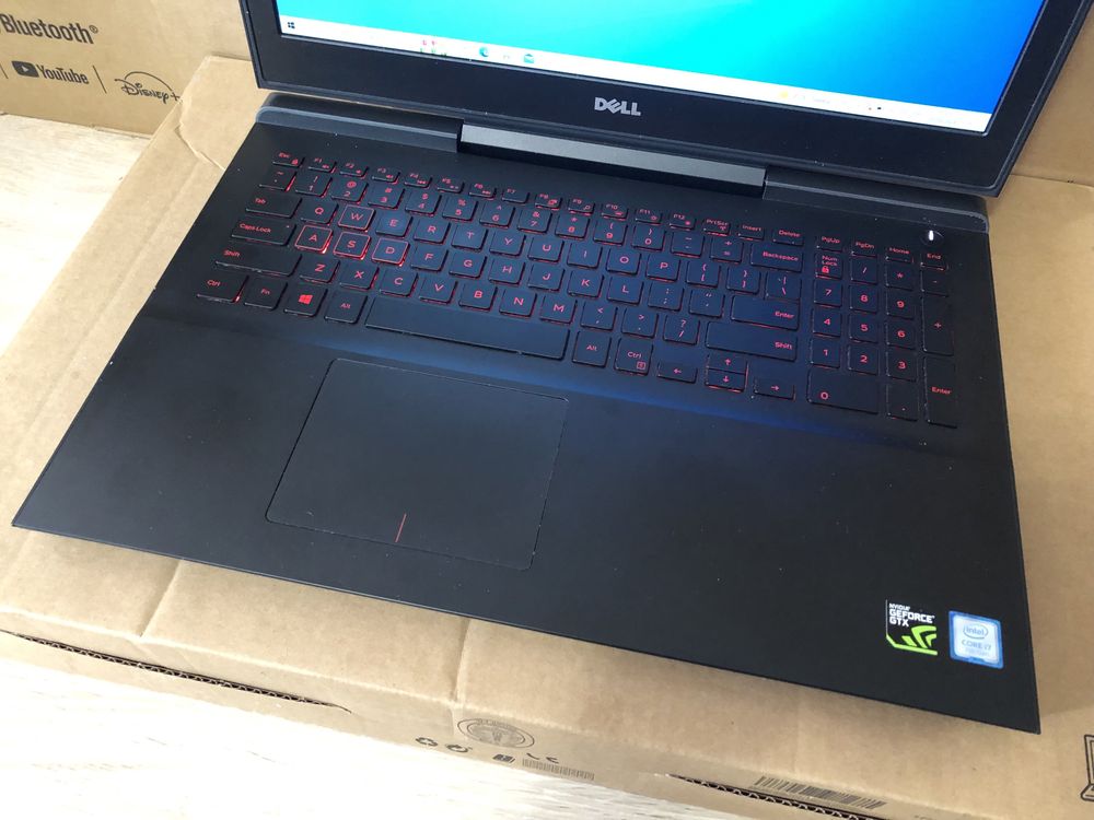 Dell 7567 i7/GTX 1050TI 4GB/SSD