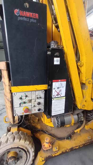 Plataforma Elevatória – Grove Toucan 800 A