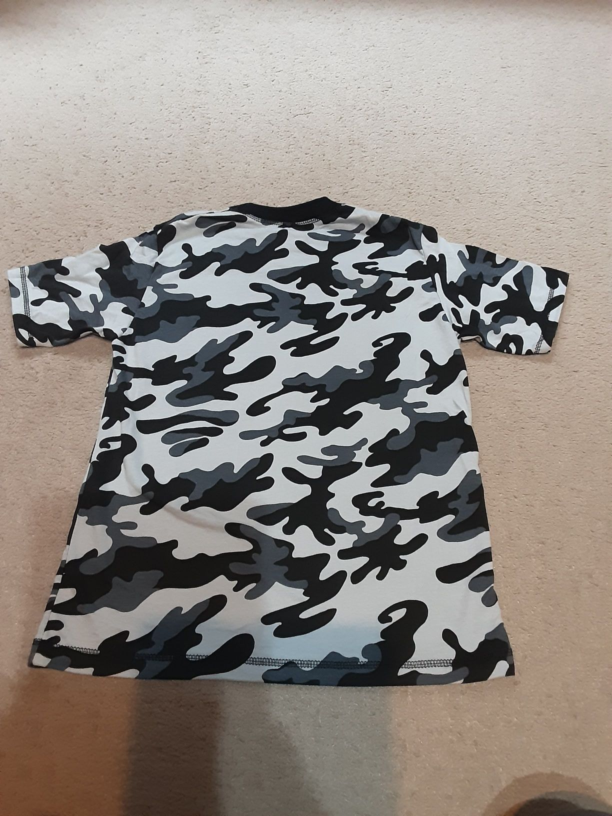 T-shirt bawełniany Poppy playtime 146/152