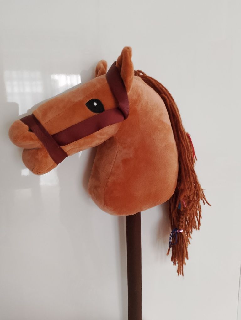 Hobby horse brązowy