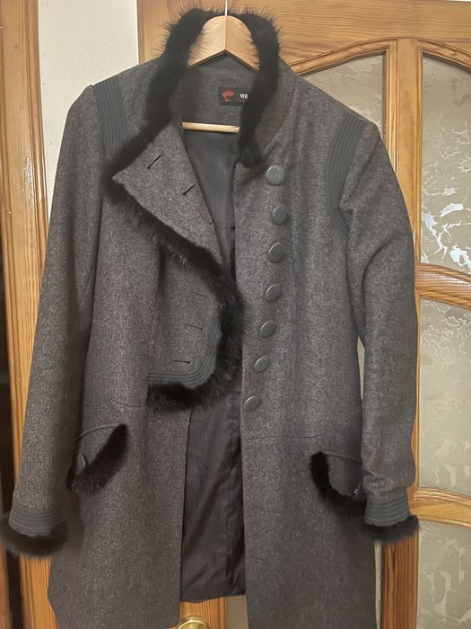 Пальто шерстяне