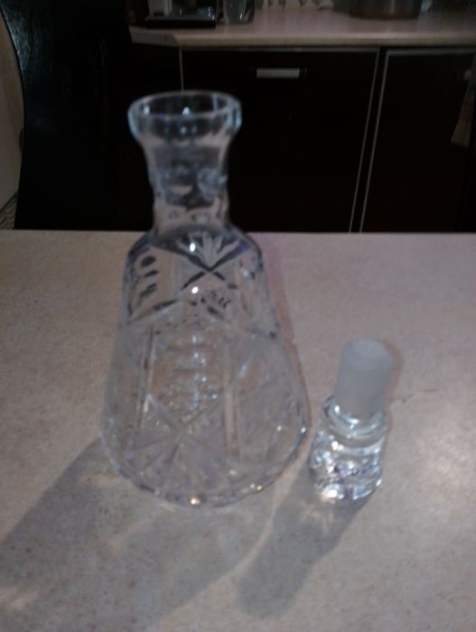 Unikatowa karafka kryształowa (3)