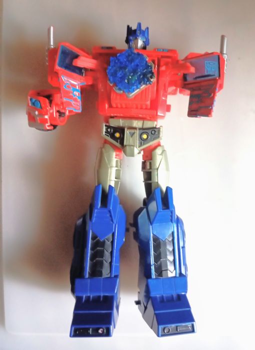 Transformers autobots Optimus Prime 30cm para reaproveitar.
