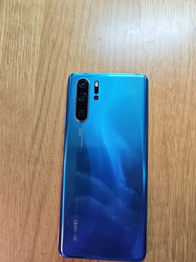 Huawei P30 Pro + akcesoria