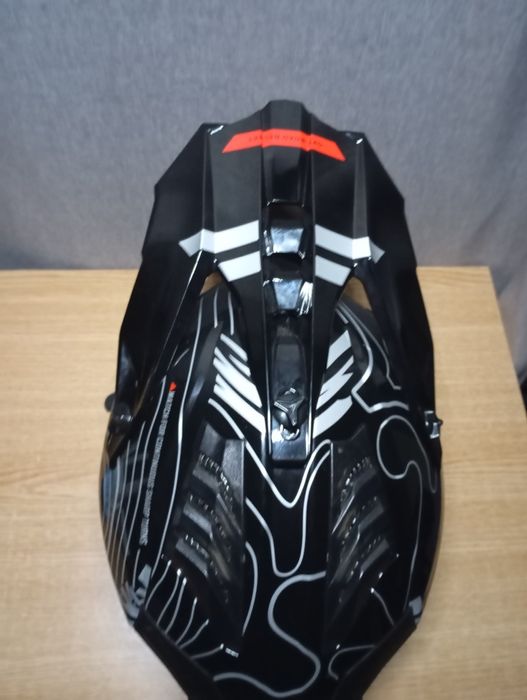 Мотошолом з окулярами, шолом, для ендуро та квадроцикла.  Стан новий
