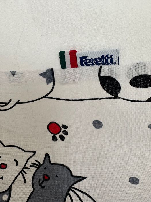 Sprzedam ochraniacz do łóżeczka o wymiarze 150x30 cm.