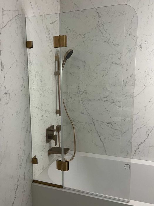 Душевая кабина из закаленного стекла