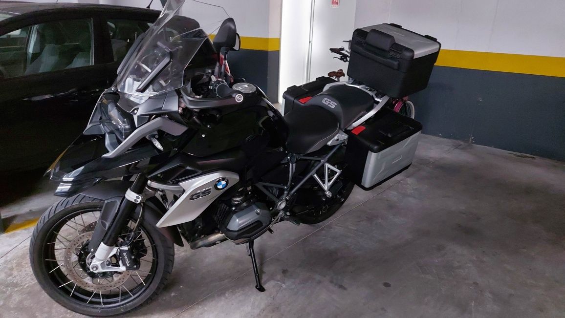 BMW GS 1200 Triple Black