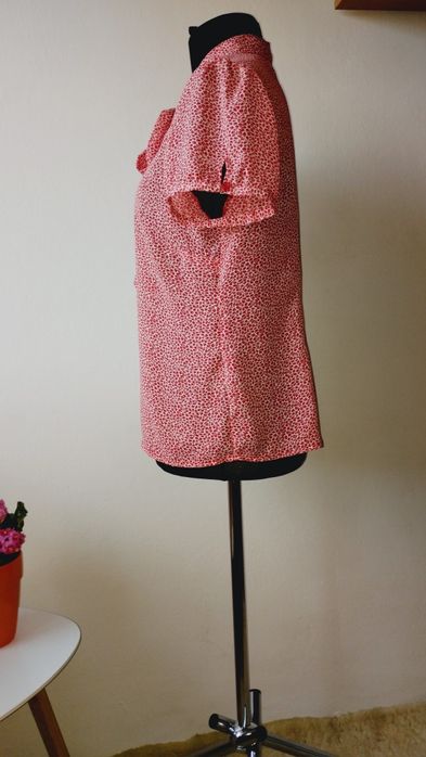 Bluzka z wiązaniem na lato lekka