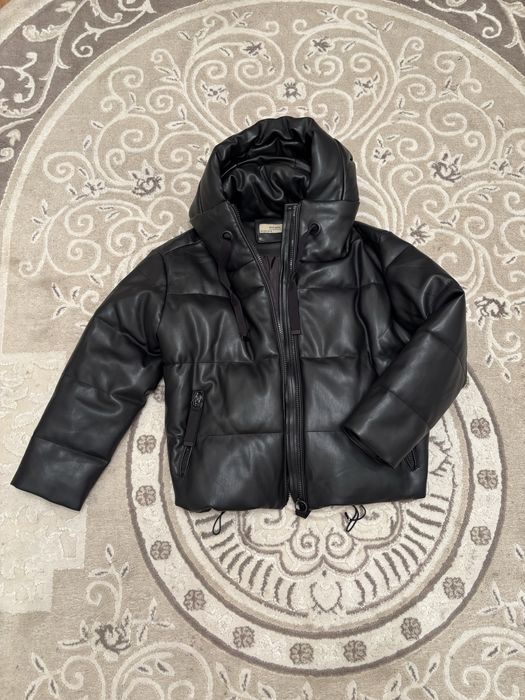 Зимова куртка з екошкіри