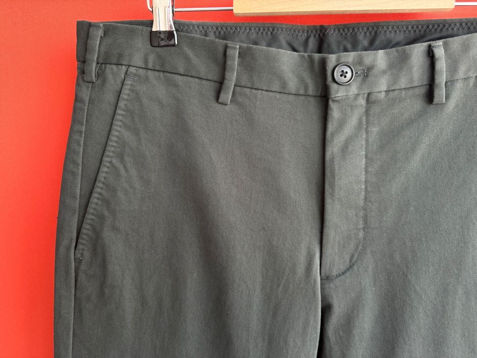 Uniqlo Оригінал чоловічі брюки штани чиноси розмір 34