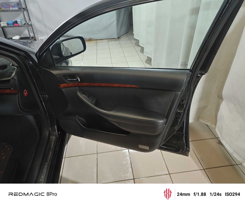 Продам Toyota Avensis