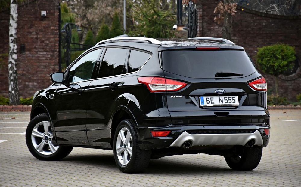 Ford Kuga 2013 року