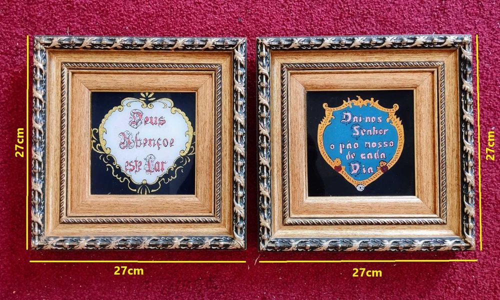 Par de quadros com vidros falantes religiosos pintados à mão