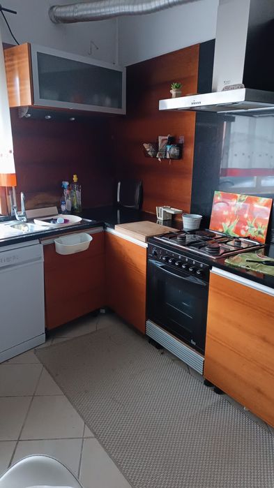 cozinha com eletrodomesticos