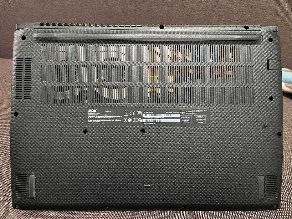 Ноутбук Acer Aspire 7