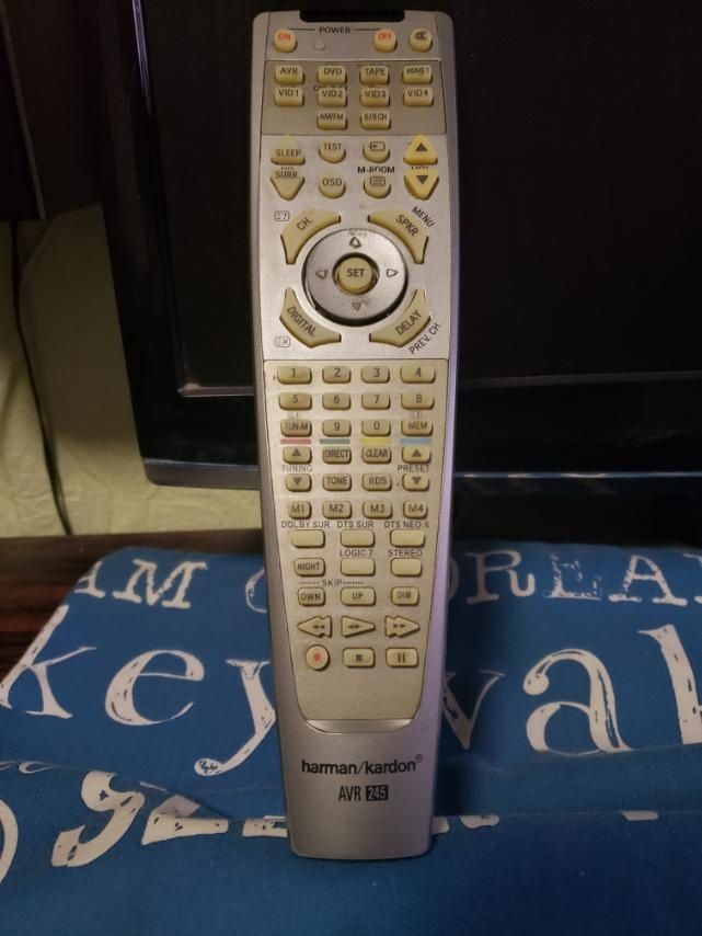 Акустика+Ресивер Harman Kardon AVR 245 семи канальный.Все в сборе.