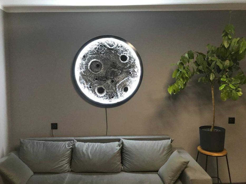 Dekoracyjna ścienna lampa LED w kształcie księżyca 98cm