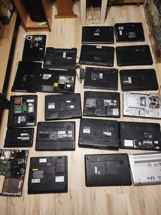 Laptopy Sprawne uszkodzone i częściowo sprawne 80 sztuk