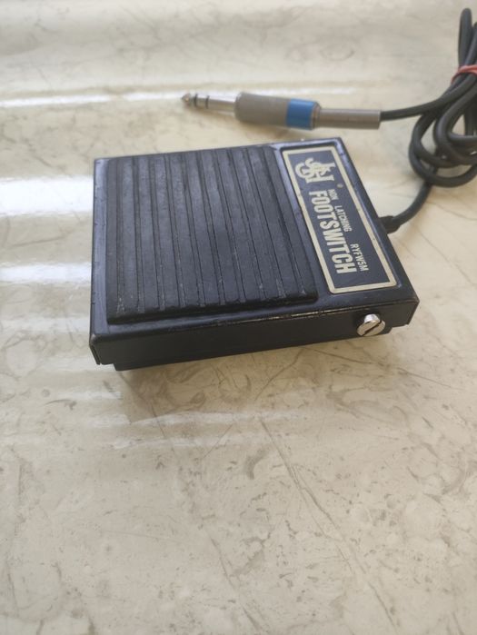 Вінтажний педальний перемикач JHS footswitch RYFW5M 70-х років