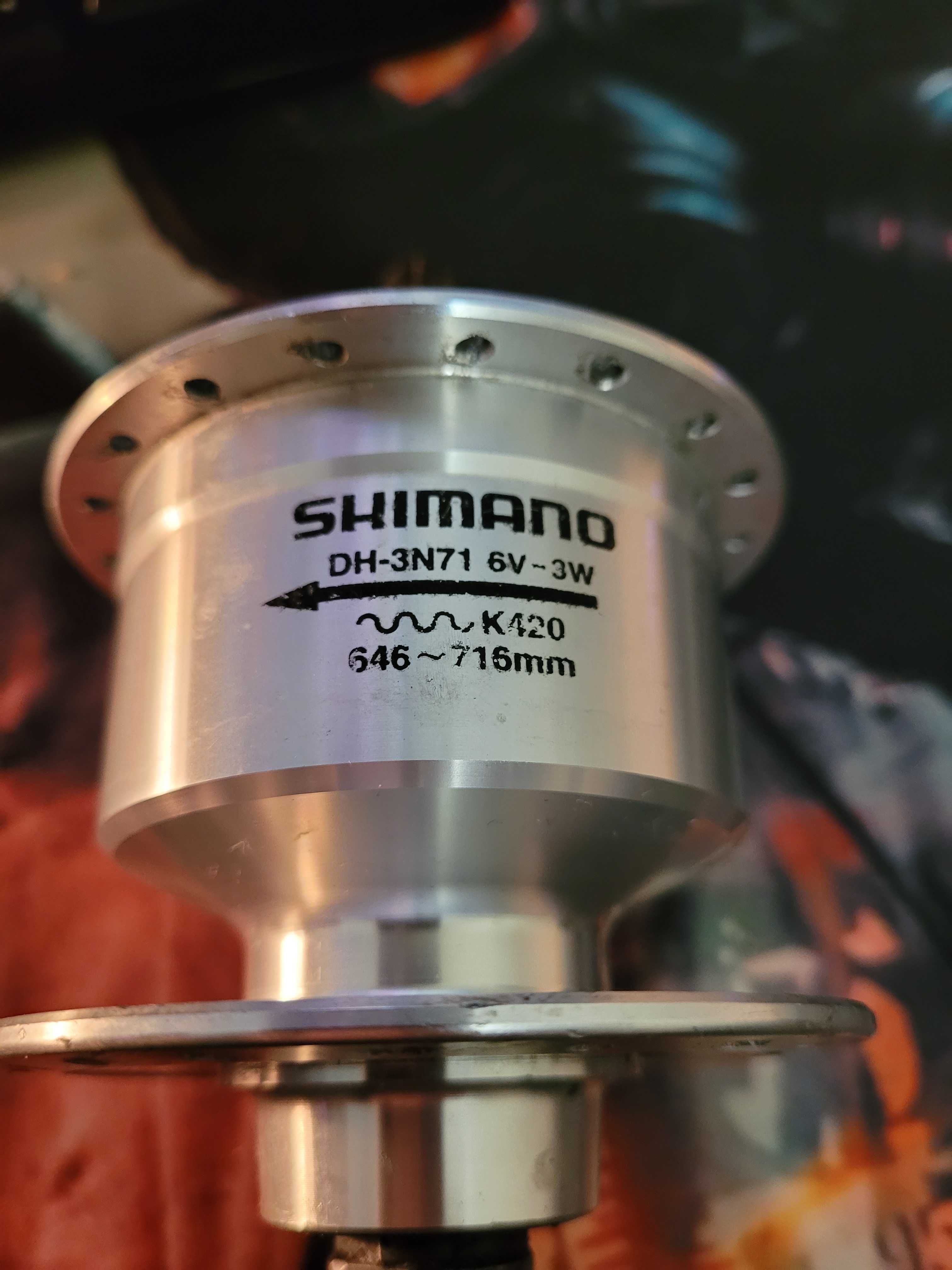 динамо-втулка Shimano dh3n71