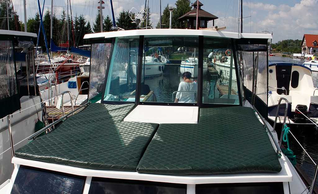 Czarter jacht motorowy Calipso 750 LUX Mazury bez patentu HouseBoat