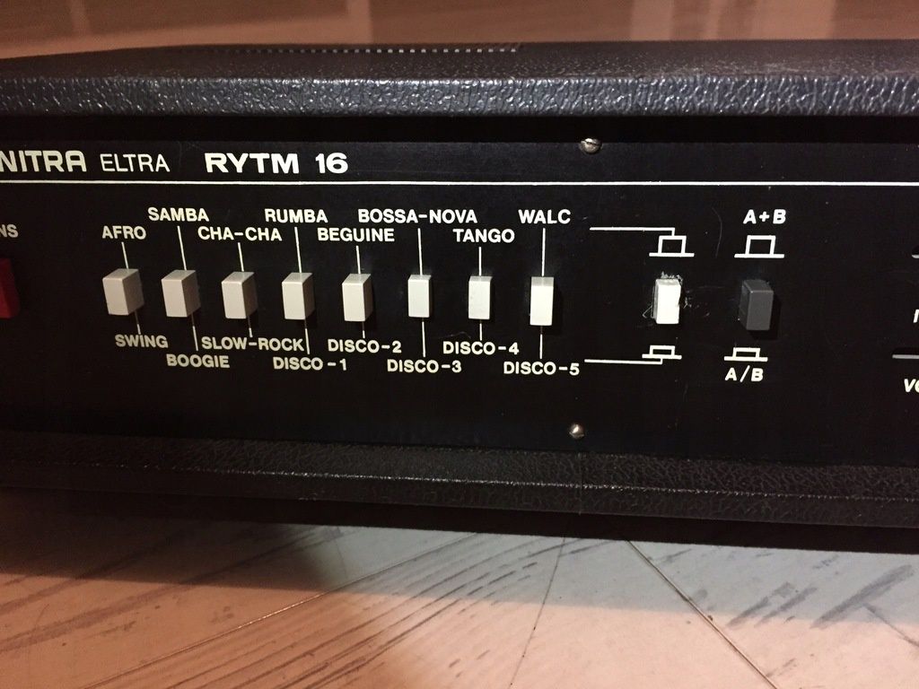 Unitra  Eltra RYTM 16

SAMBA

RYTM 16