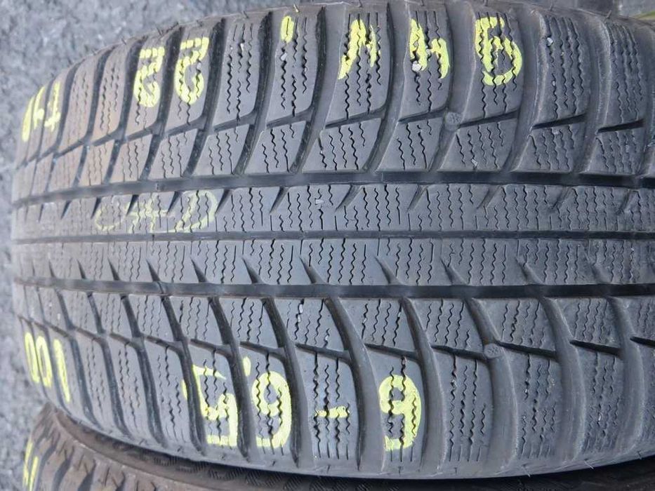 225/45 R17 94V Bridgestone BlizzakLm001 зима 2штуки 2019-22рік