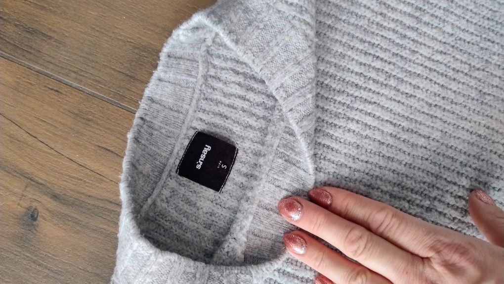 Ciepły sweter Sinsay roz L/XL