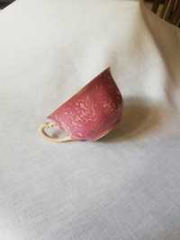 Porcelanowa filiżanka Chodzież lata 60-te różowa marmoryzacja
