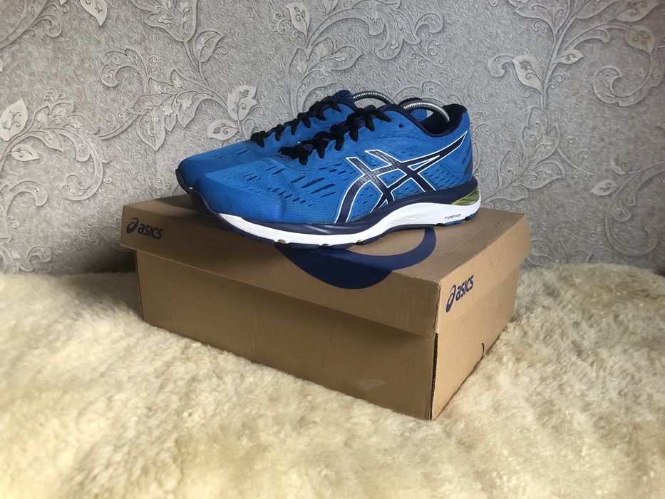 Кросівки ASICS Gel Cumulus повсякдення біг волейбол 42 41,5 41 26,5 26