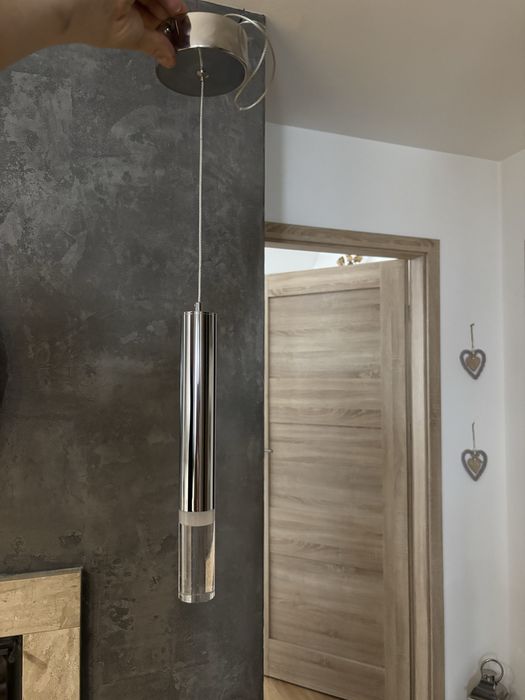 Lampa jedno światło