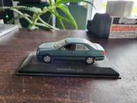 Samochod 1:43 mercedes C220