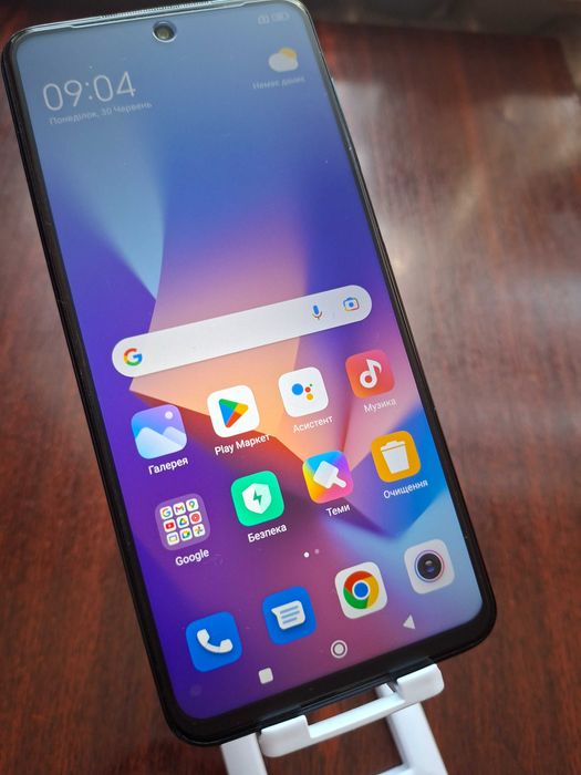 Смартфон Xiaomi Redmi Note 9 Pro 6/64GB + чохли, скло