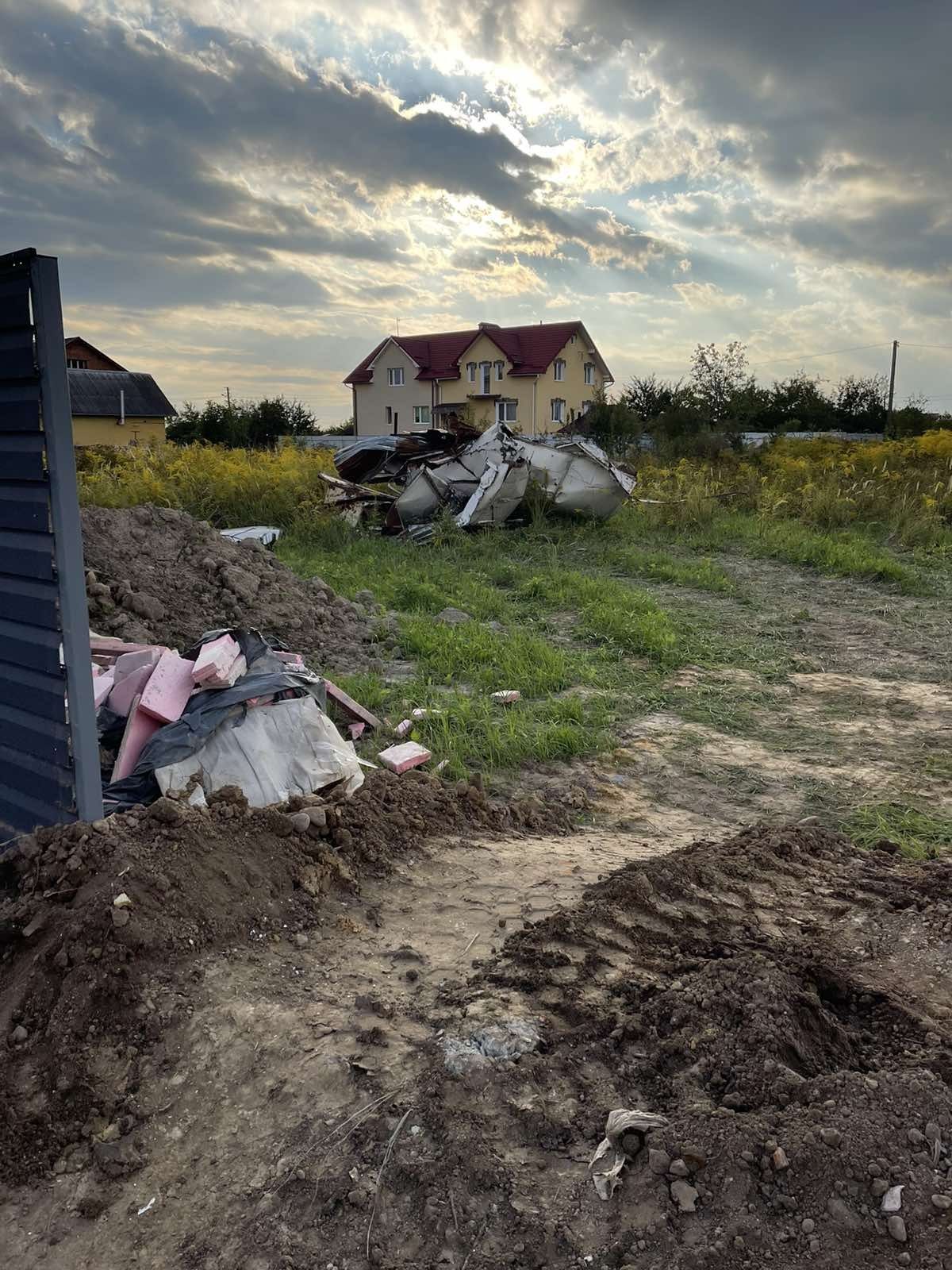 Демонтаж будівель. Знесення.