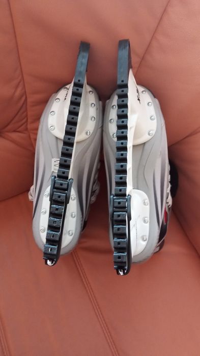 łyżwy Bauer Nice Vapor IX. Rozmiar 10.Wkładka 29cm.Jak nowe