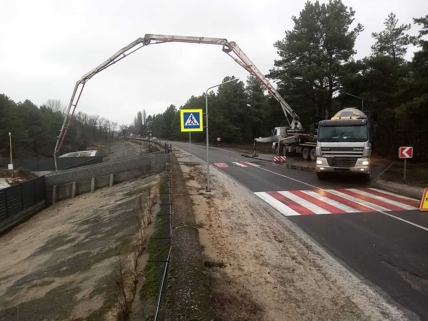 Бетононасос оренда. Автобетононасос зі стрілою 16,28,37,42-68м. АКЦІЯ