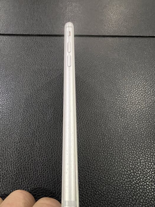 IPhone 8, 100% kondycja.