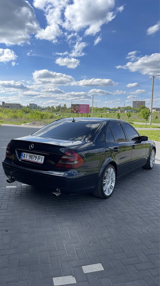 Продам Mercedes-Benz E-class W211