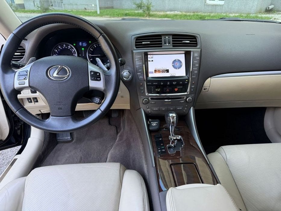 Lexus is 250 AWD
