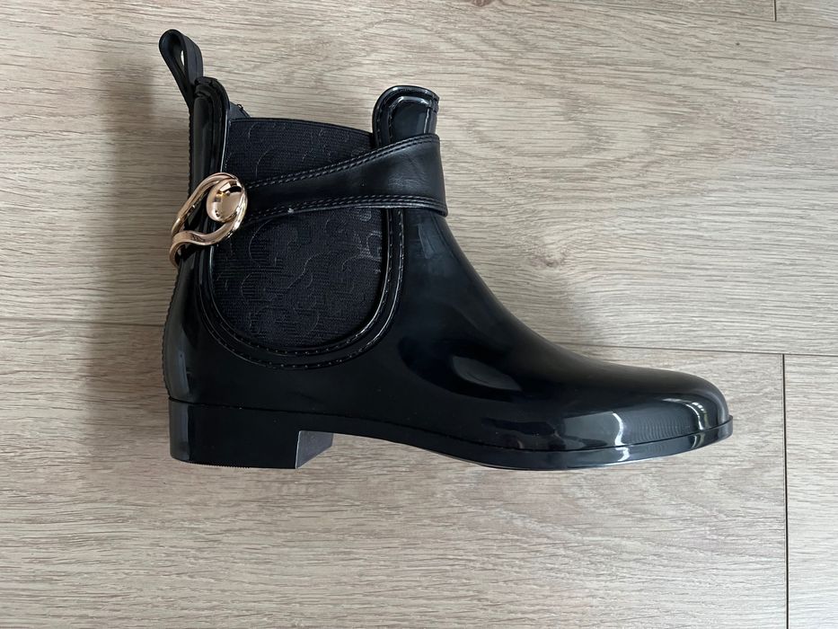 Kalosze damskie czarne BESTELLE