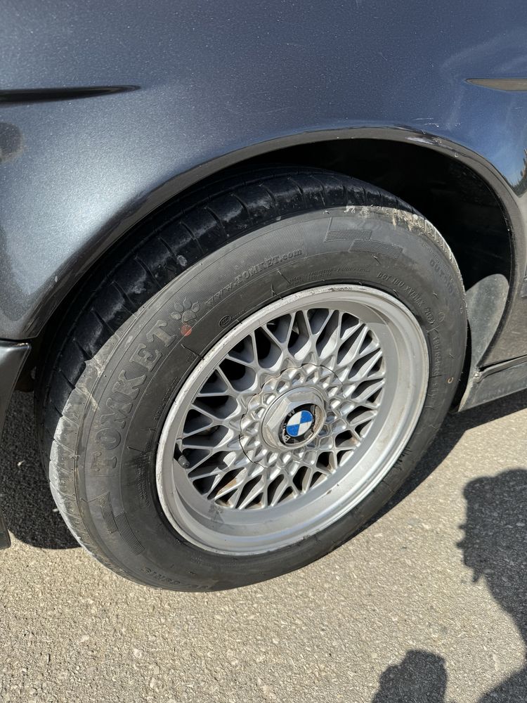 Bmw e34 520i nacional ,urgente!