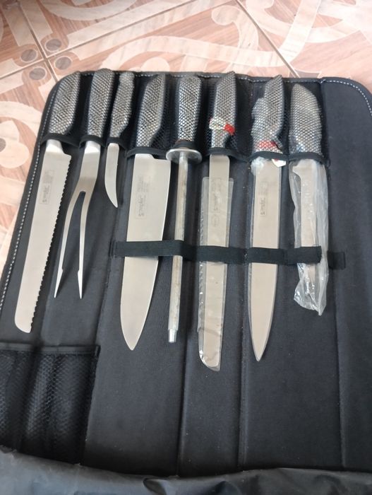 Продам набор ножей фирмы цептер