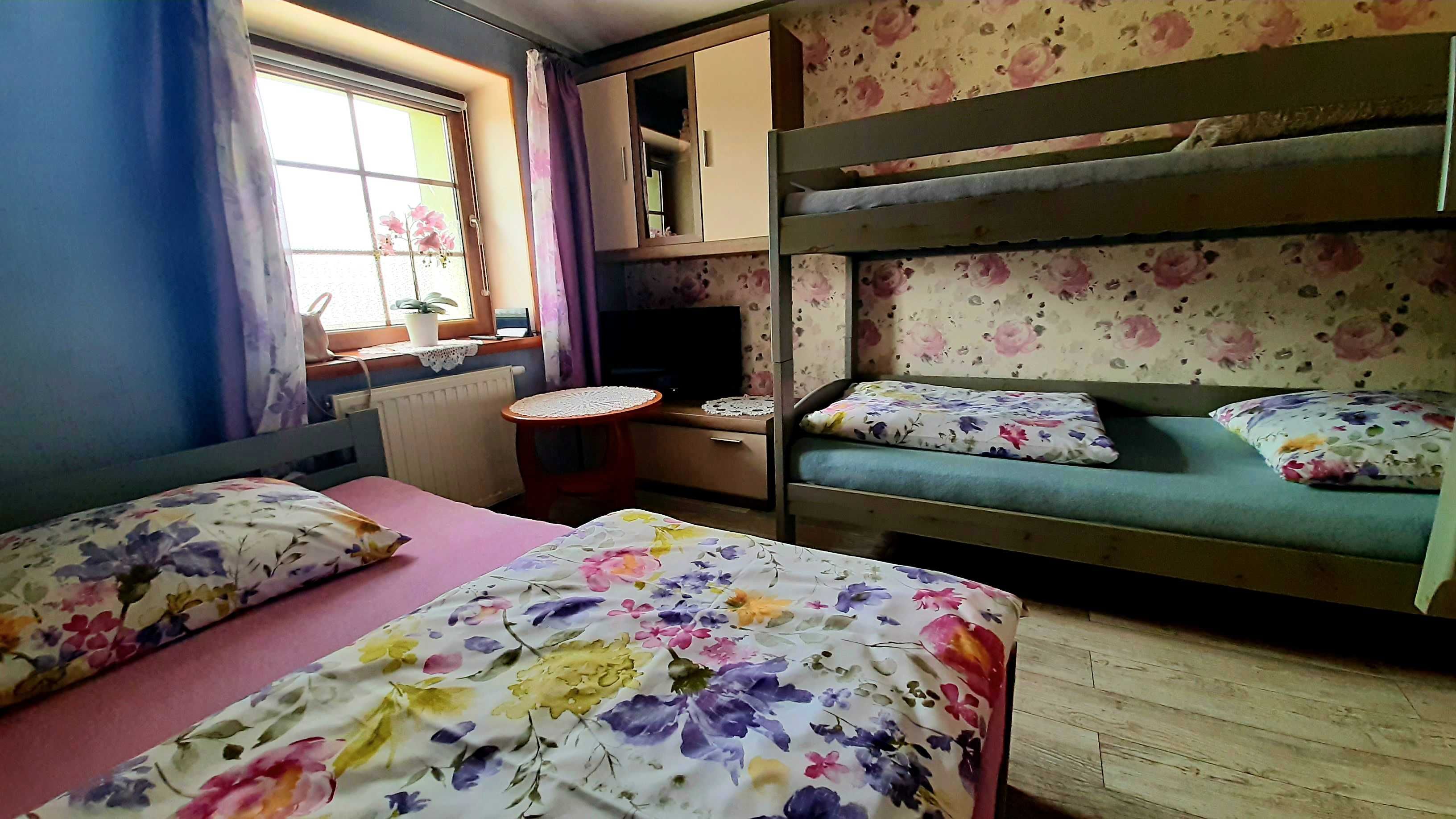 Noclegi APARTAMENTY kuchnia łazienka NIEMODLIN noclegi hotel parking