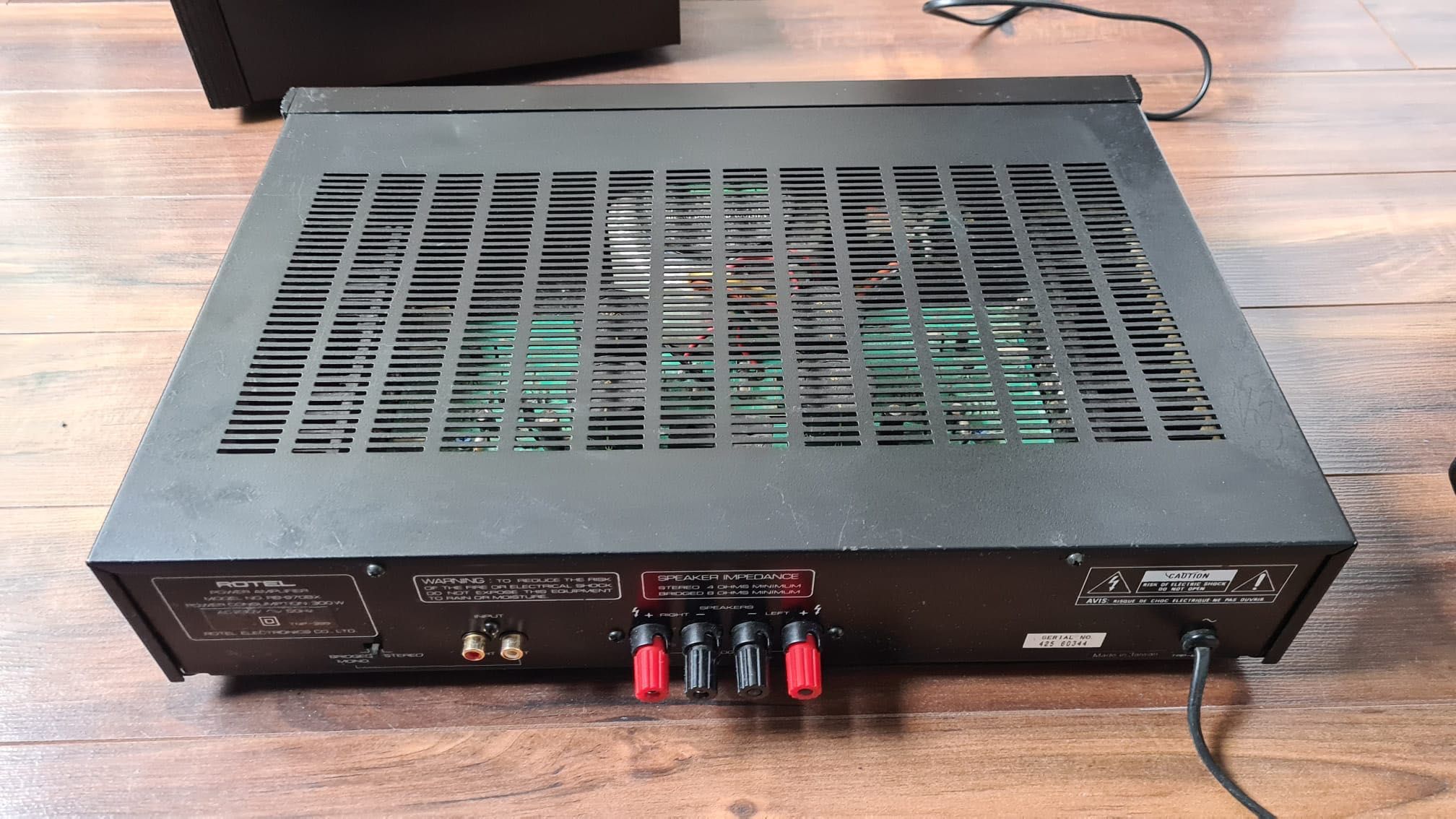 Rotel RB-970BX końcówka mocy wzmacniacz