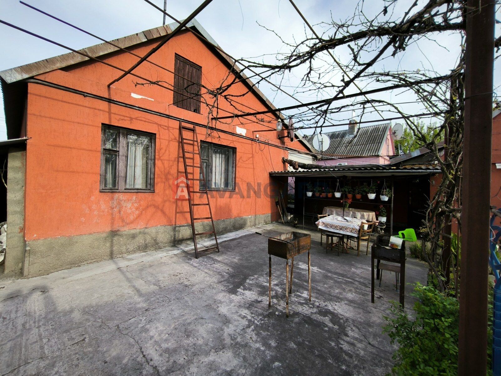 У продажу затишний будинок в Романково.